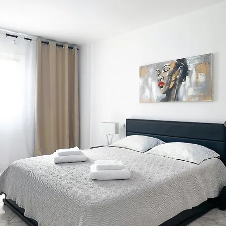 Apartment El Dorado, Americas *